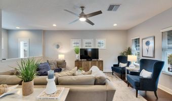 624 Winterside Dr, Apollo Beach, FL 33572