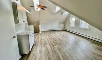 23 E Main St, Branford, CT 06405