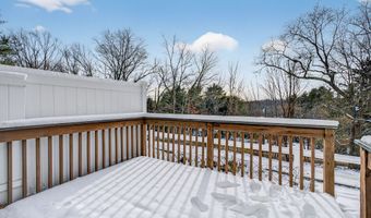 295 Monticello Dr 295, Branford, CT 06405