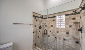 5152 Forest Oaks Dr, Las Vegas, NV 89149