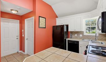 425 Fenway Dr, Brandon, MS 39047