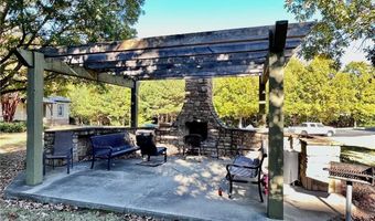 650 DEKALB St, Auburn, AL 36830