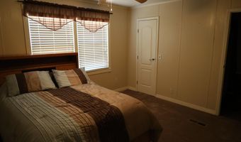 1695 La Mancha, Bosque Farms, NM 87068
