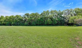 324 N Lakeside Dr, Andover, KS 67002