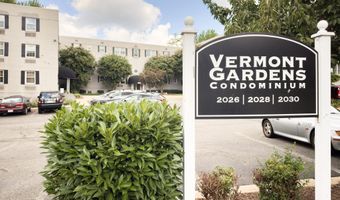 2026 N VERMONT St 301, Arlington, VA 22207