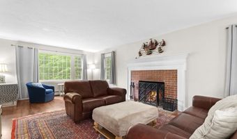 157 Harvard Rd, Bolton, MA 01740