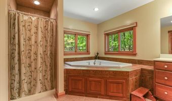 132 Reynolds Rd, Albrightsville, PA 18210