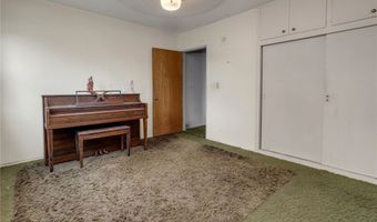 1751 S Heather Ln, Anaheim, CA 92802