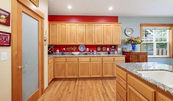 2685 Clay Creek Way, Ashland, OR 97520