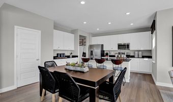 7658 Allesley Dr, Avon, IN 46123