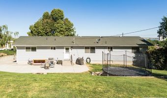 609 Calder Ave, American Falls, ID 83211