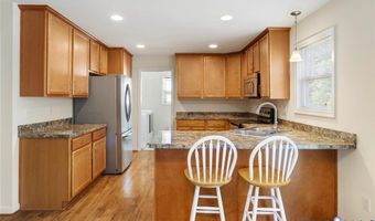 11228 Hill Ridge Ct, Ashland, VA 23005