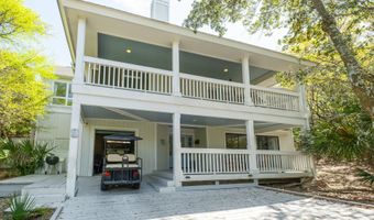 8 Racerunner Ct, Bald Head Island, NC 28461