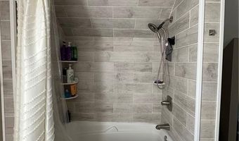 1289 Cranston St, Cranston, RI 02920