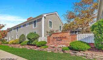 21 Mount St 4A, Bay Head, NJ 08742