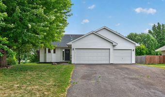 10607 56th St NE, Albertville, MN 55301