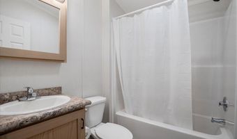 843 High St 13A, Candia, NH 03034