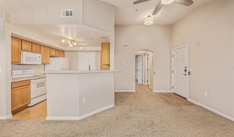 5726 N Genoa Way 301, Aurora, CO 80019
