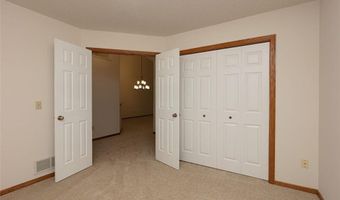 14387 Embassy Way, Apple Valley, MN 55124