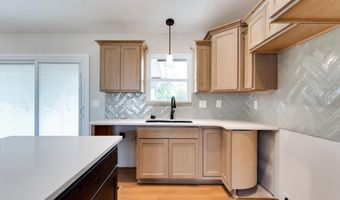 1631 N Magnolia Ct, Andover, KS 67002