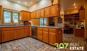 33 Road 3DX, Cody, WY 82414