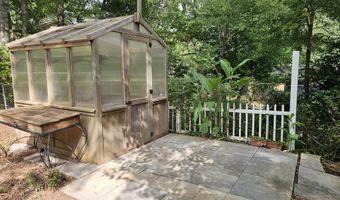 615 Kings Rd, Athens, GA 30606