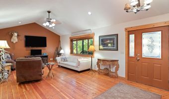 404 SNAKE RIVER Dr, Alpine, WY 83128