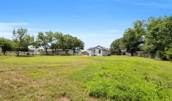 110 Orchard St, Alba, TX 75410