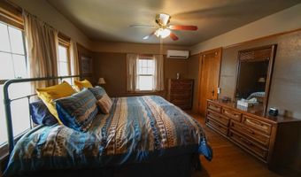 1004 2nd Ave, Ackley, IA 50601