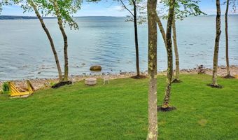 19 Glenview Ln, Belfast, ME 04915