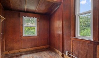 17 Neponset Ave, Boston, MA 02136