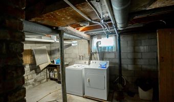 720 W State St, Algona, IA 50511