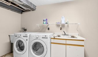 11435 FALCON RIDGE Ct, Beltsville, MD 20705
