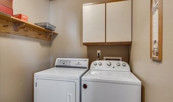 2011 PARK Ave, Cheyenne, WY 82007