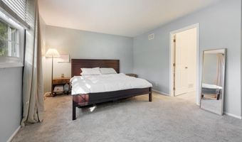 650 BUTTERFIELD Dr, Algonquin, IL 60102
