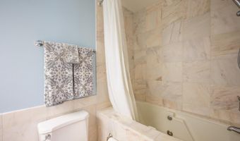 3814 N RICHMOND St, Arlington, VA 22207