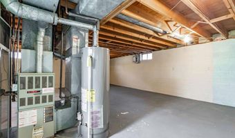 930 12TH St S, Wisconsin Rapids, WI 54494