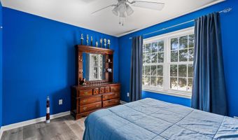 234 TALL TREE Ct, Dover, DE 19904