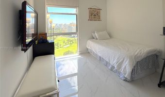 20379 W Country Club Dr 2334, Aventura, FL 33180