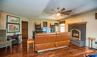 8 Ashton Ln, Bella Vista, AR 72715