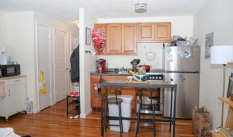 1039 Commonwealth Ave 33, Boston, MA 02215