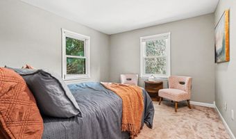 3949 S Michael Rd, Ann Arbor, MI 48103
