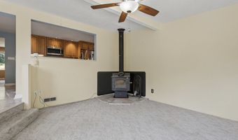 38325 SCRAVEL HILL Rd NE, Albany, OR 97322