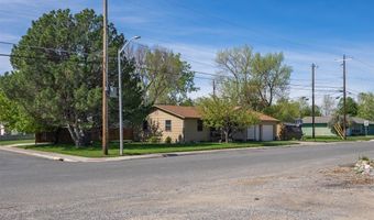 2208 Newton Ave, Cody, WY 82414