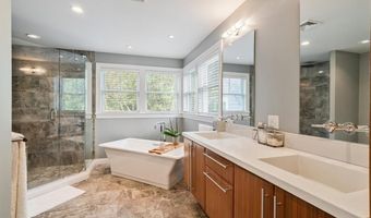 390 Iron Mine Hill Rd, North Smithfield, RI 02896