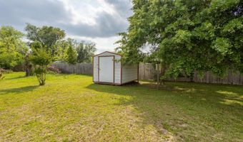 1749 Carolina St, Alford, FL 32420