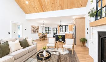 40 Christian Hill Rd, Amherst, NH 03031