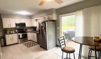 122 Cranberry Dr, Blakeslee, PA 18610