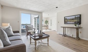 53 Front St 53, Beverly, MA 01915