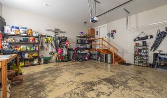 4 Maple Grove Way, Athens, OH 45701
